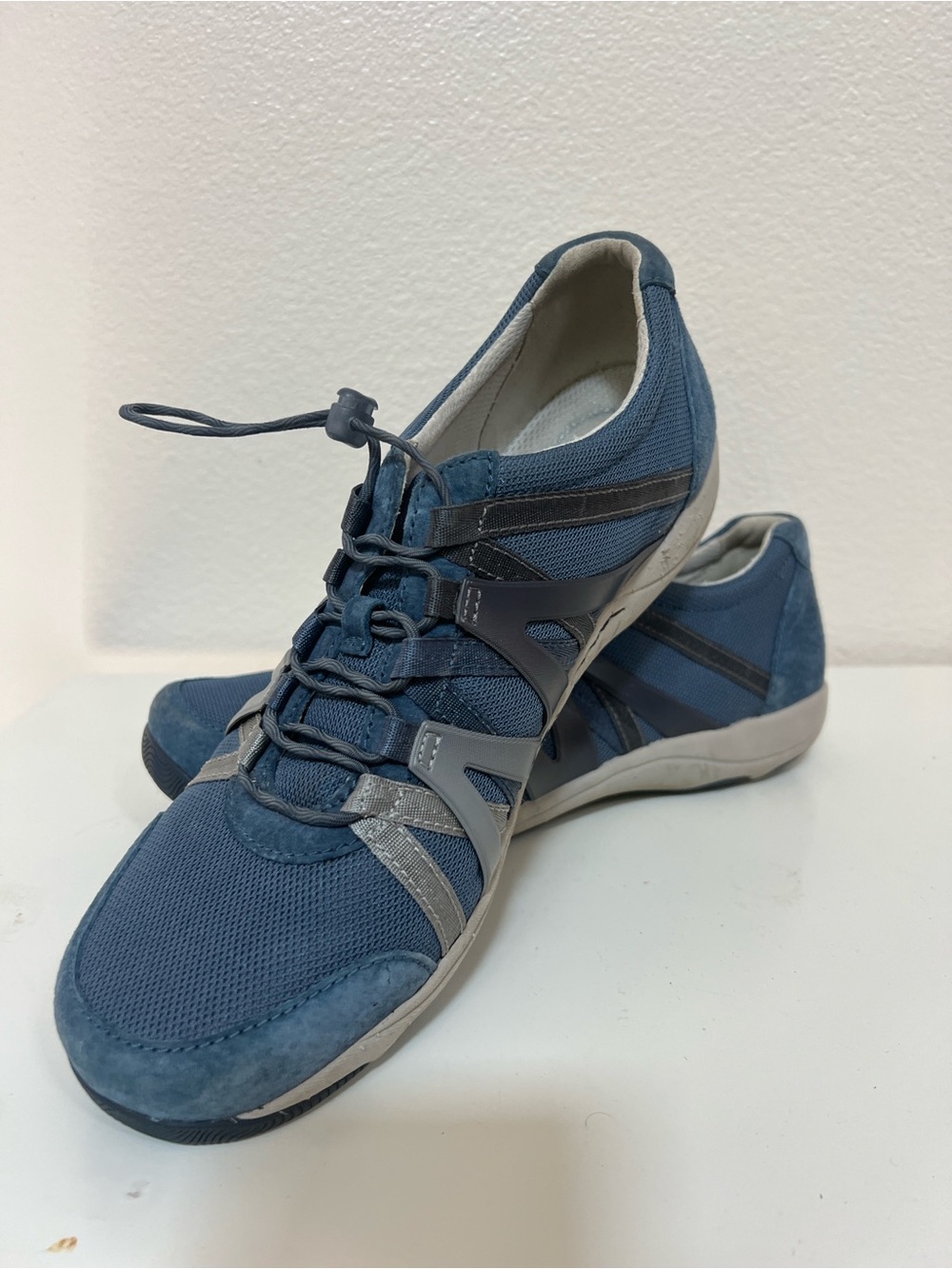 Women’s Dansko Casual Lace-Up Sneakers in Blue